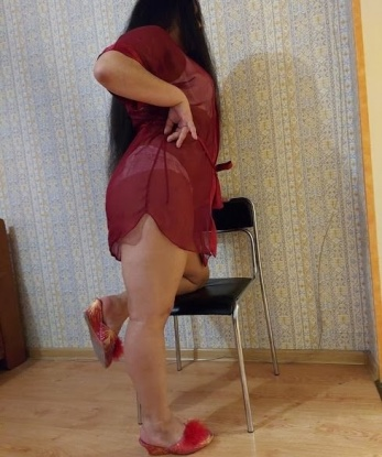 Страстная и чувственная блондинка предлагает море удовольствия и наслаждения. В моих объятиях ты забудешь обо всем на свете и окунешься в океан страсти. Звони, не пожалеешь! 14295, 29 лет